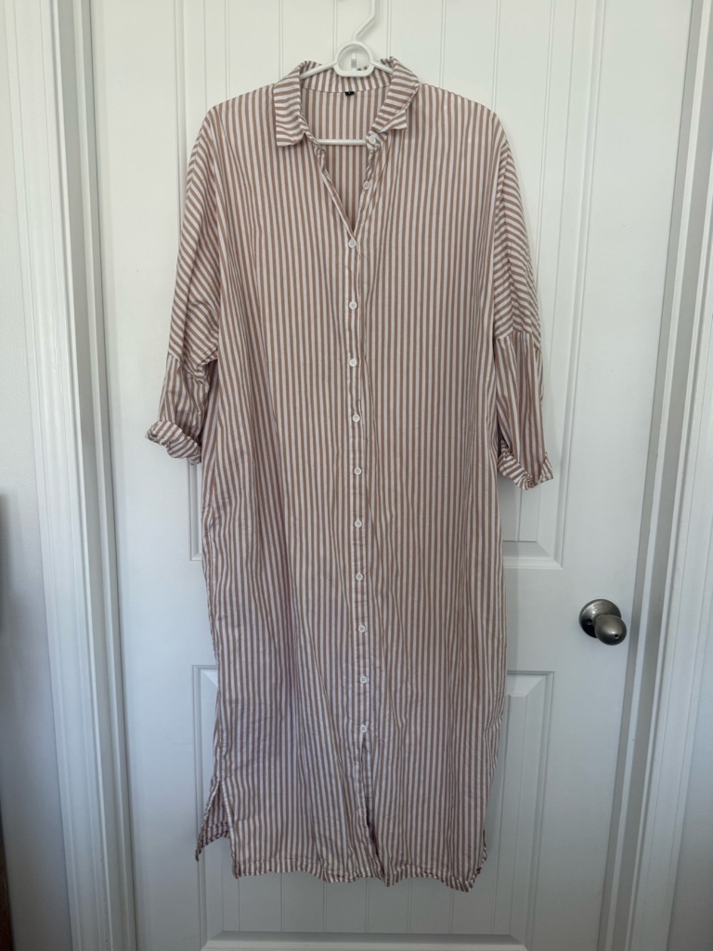 Striped Button-Down Shirt dress - Beige & White with pockets 100% cotton